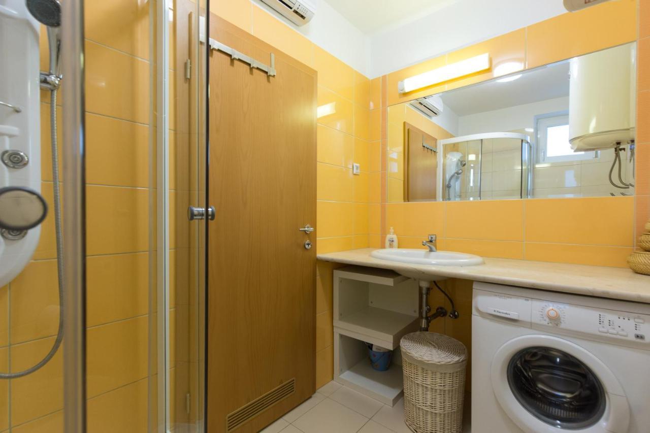 Apartment Rosmarino Baška Esterno foto