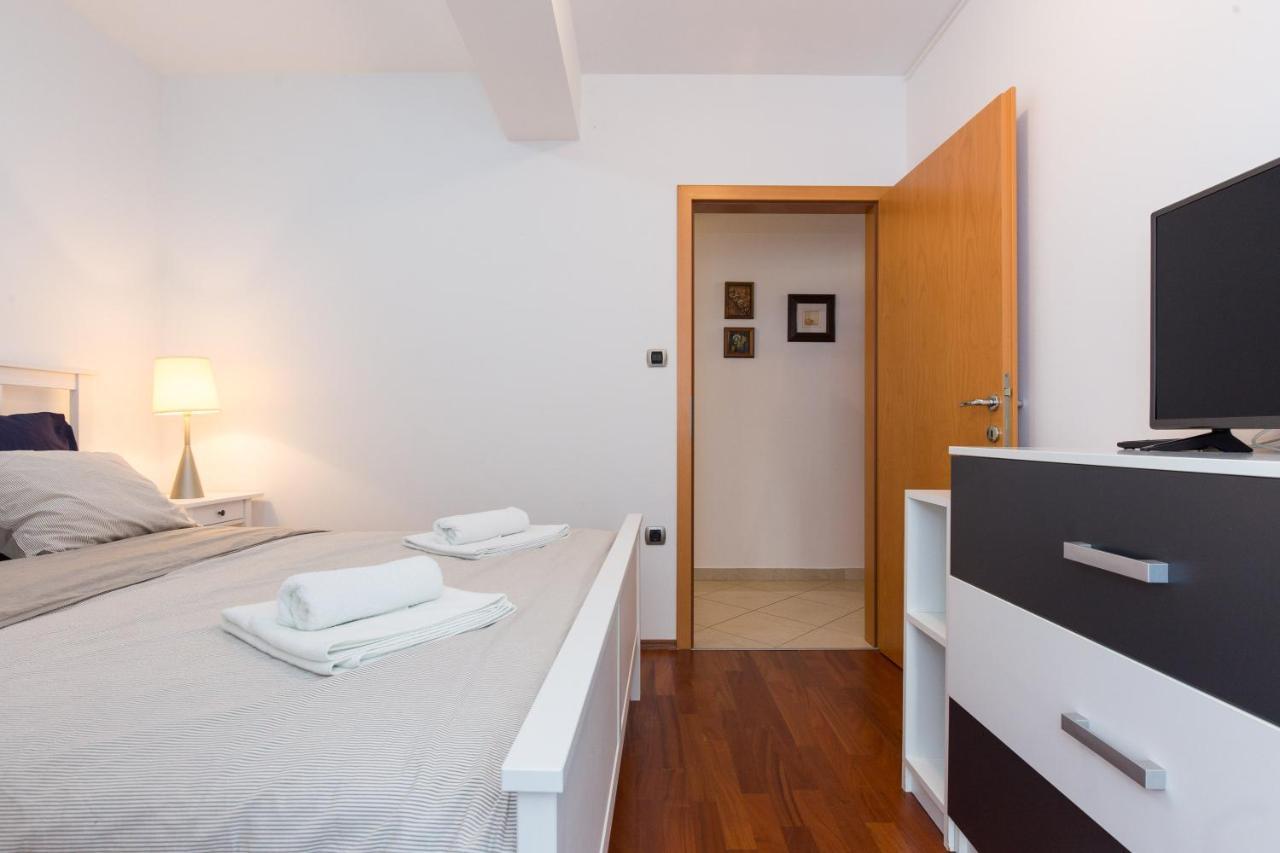 Apartment Rosmarino Baška Esterno foto